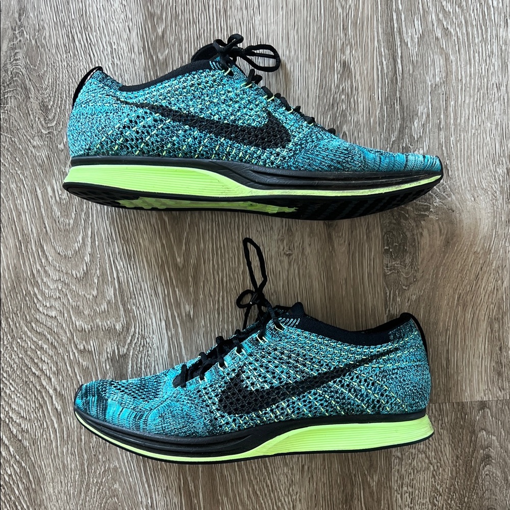 Nike Flyknit Racer Mens running shoes size 10